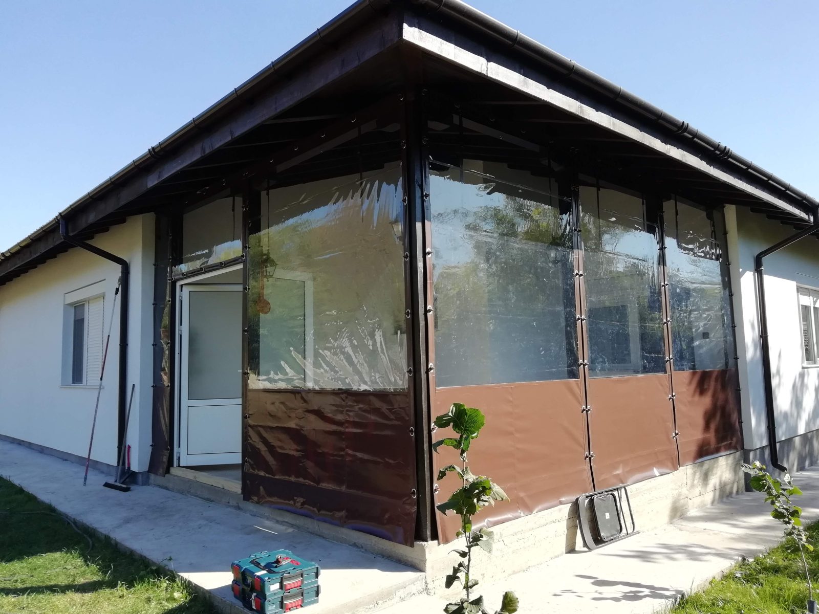 Windproof curtains 8